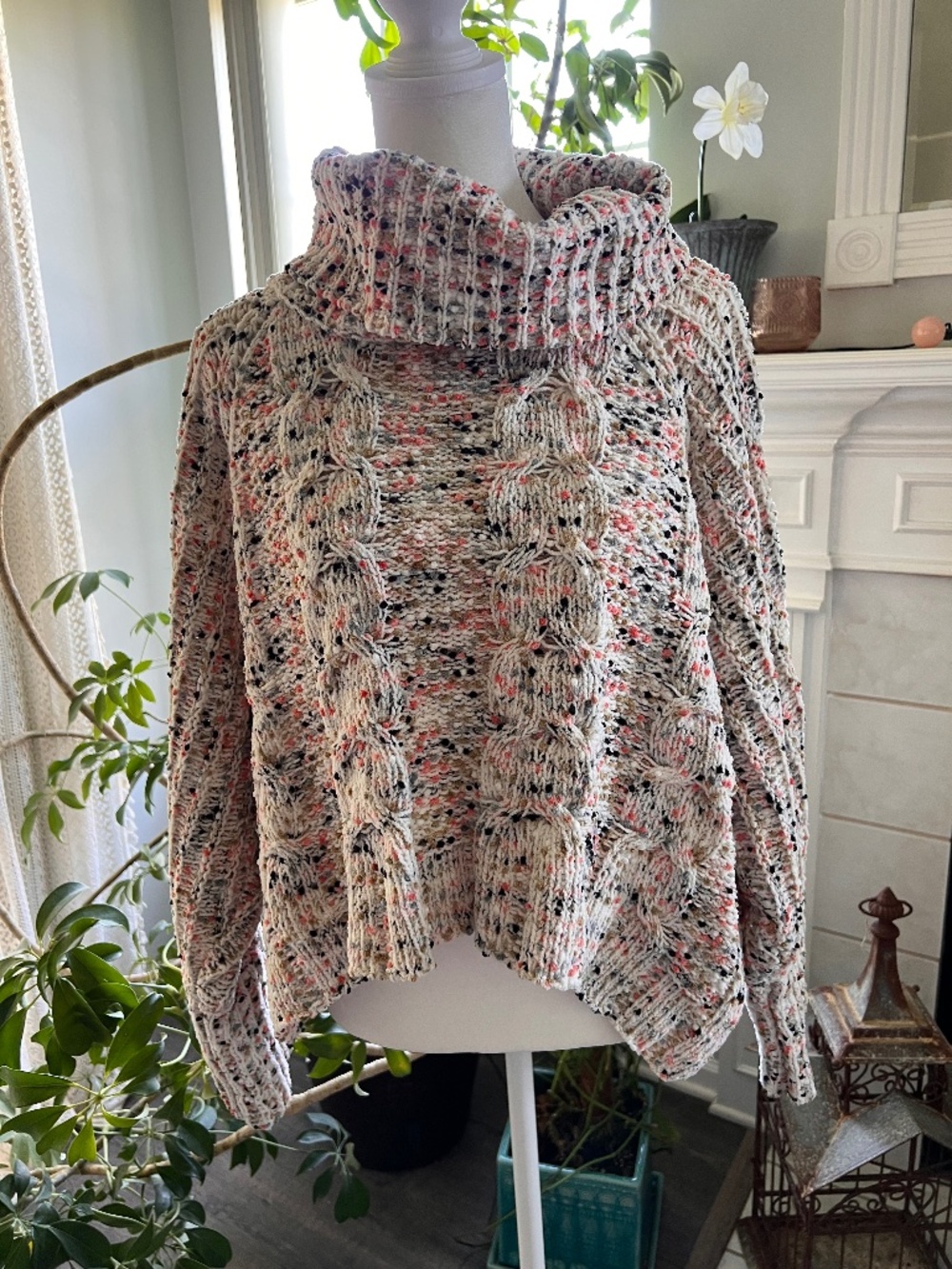 Anthropologie Moon and Madison cropped confetti sweater EUC